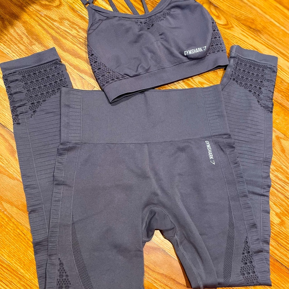 Gymshark Energy High Rise Seamless Sports Bra and Leggings bundle